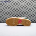 Nike SB Dunk Low PRM "Seattle Supersonics" FZ1287-300 Unisex - Image 5