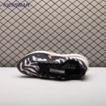 Nike Air Zoom Pegasus Premium Zebra IQ0368-010 Unisex - Image 7